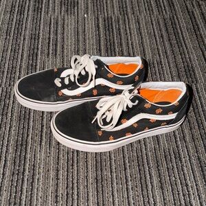 Giants Vans